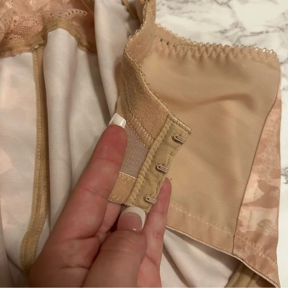 ELOMI Morgan Full Figure Underwire Bra - Picture 7 of 9